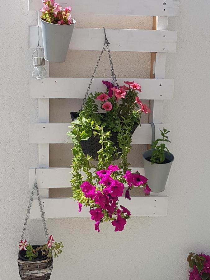 Apartment Mirjana มาคาร์สกา ภายนอก รูปภาพ